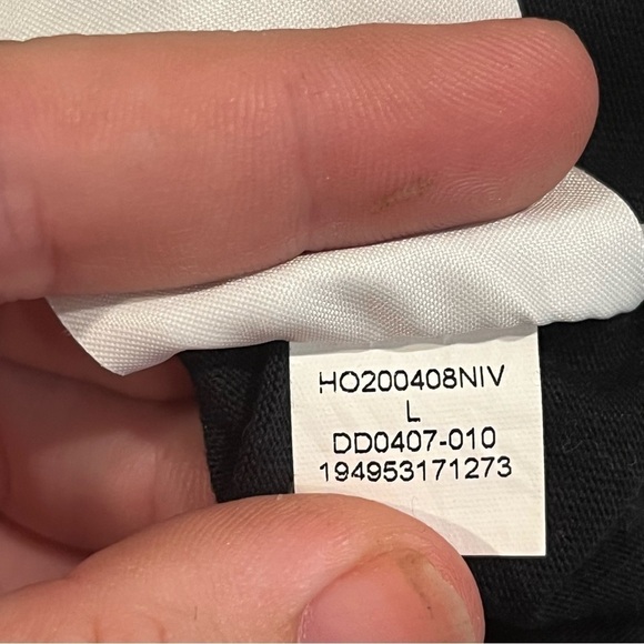 Jordan Air Jordan black graphic t with red flame detail size medium - Picture 3 of 9